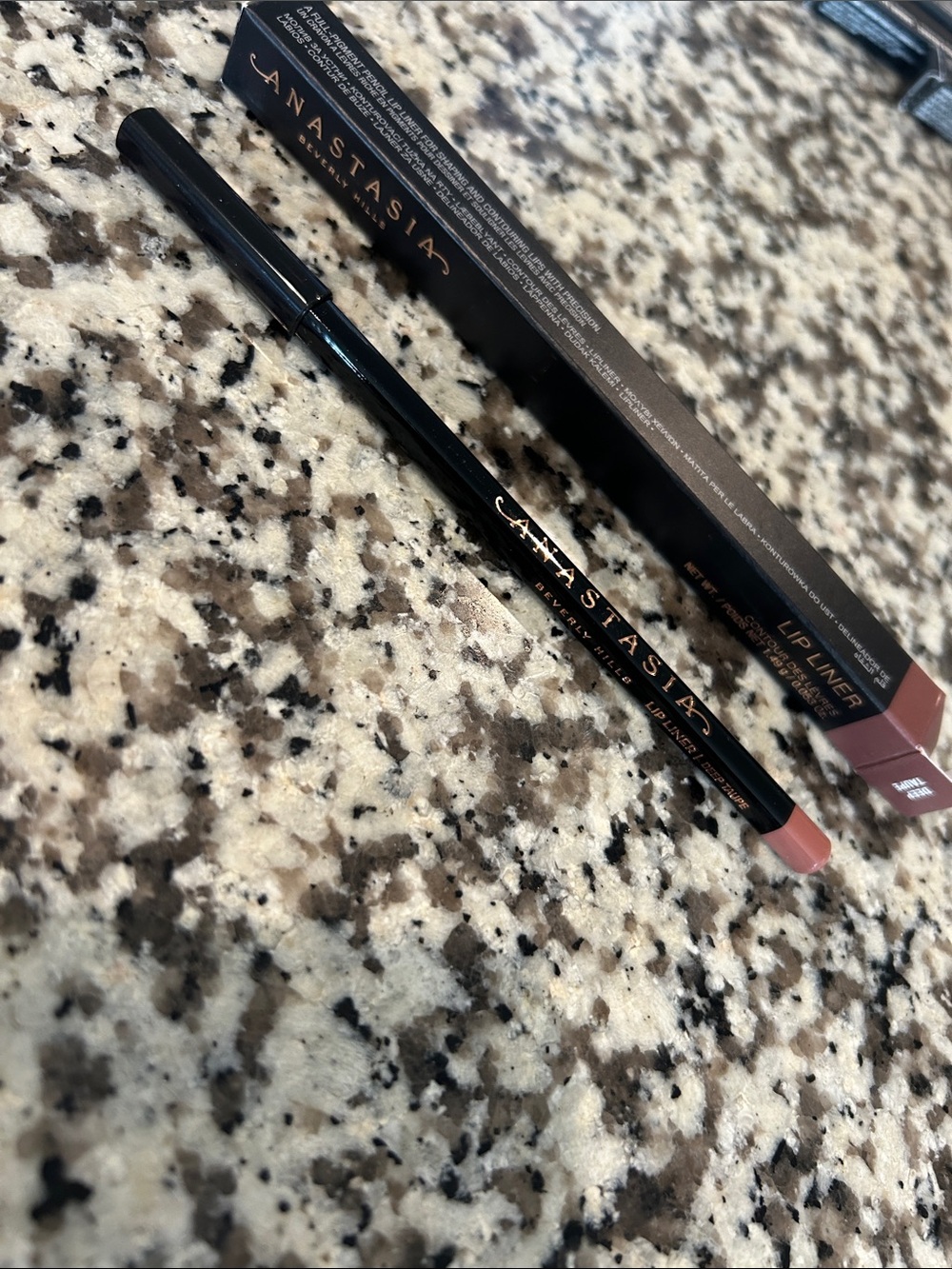 Anastasia Beverly Hills Lip Liner — Deep Taupe